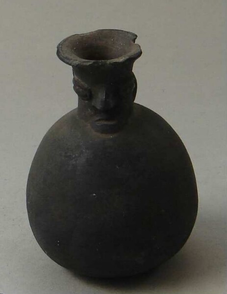 Clay vessel