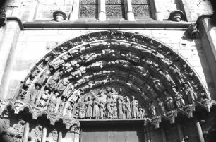 Thronende Muttergottes mit Anbetung der Könige und Darbringung im Tempel