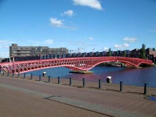 Amsterdam: Brücke zwischen Sporenburg und Borneo Eiland
