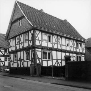 Wehretal, Steinweg 80