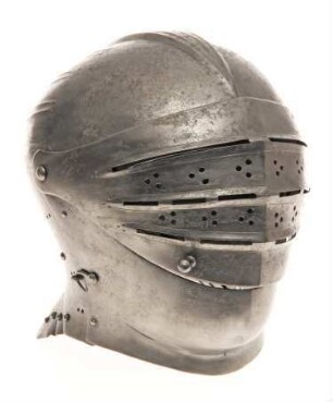 Geschlossener Visierhelm