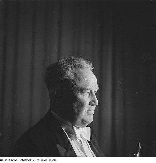 Porträt Klarinettist Prof. Karl Schütte