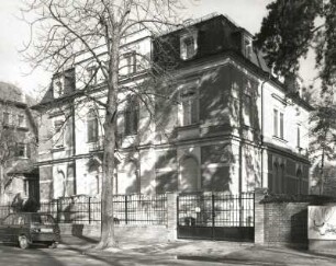 Dresden-Strehlen, August-Bebel-Straße 25. Villa. Um 1890. Straßenansicht