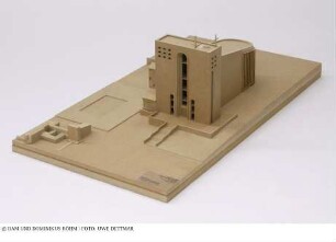 St. Kamillus, Asthma-Krankenhauskirche - Modell des Gesamtgebäudes mit Umgebungsmodell