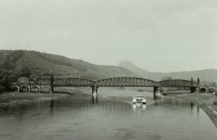 Bad Schandau, Eisenbahn- und Straßenbrücke über d. Elbe