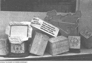 Konsumgenossenschaft, Inventur-Ausverkauf - Deutsches Rotes Kreuz (DRK) - Warenpräsentation, Zahnarzt u.a. mehr, 9154