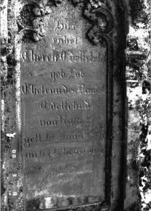 Grabstein 1015 (Detailaufnahme 1)