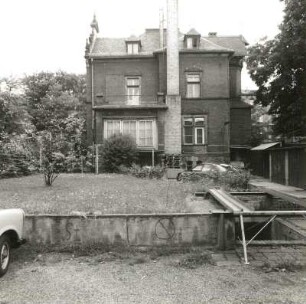 Cottbus, Karl-Liebknecht-Straße 20/Ecke Wernerstraße. Wohn-und Verwaltungsgebäude (um 1900). Gartenfront