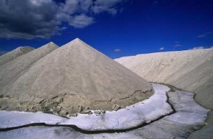 Frankreich. Provence. Bouches du Rhone. Salin de Giraud. Camargue. Salinen