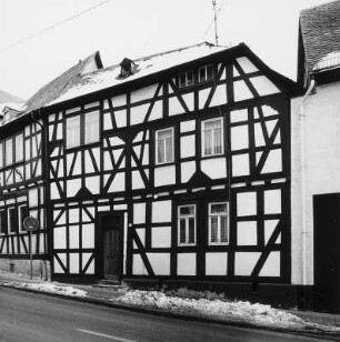 Hünfelden, Burgstraße 5