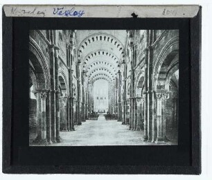 Vézelay, Ste-Marie-Madeleine : Innenansicht, Blick nach O