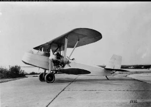 Flugzeug: Heinkel - Luftbildflugzeug