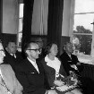 Amtsgericht: Königstraße: Amtseinführung Leiter Richter Werner Finke: im Beisein von Ministerialrat Kiesing, Oberstaatsanwalt Oswald Kleiner, Vorsitzendem des Personalrats Gert Henning, Richter Eduard Dehns, Ministerialdirigent Karl Hirschmann, Präsident des Landgerichts Lübeck Herbert Tietgen und Ehefrau Finke, 5. Juni 1973