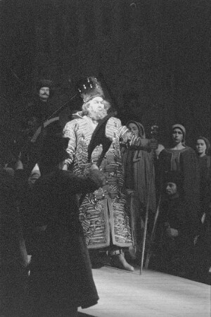 Szenenbilder aus "Chowanschtschina" von Modest Mussorgski. Staatsoper Berlin, 13.11.1958