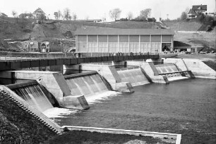 Rheinau: Kraftwerk Rheinau Rheinfall; Wehr und Krafthaus