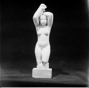 Weiblicher Torso : Weiblicher Torso. Terrakotta (vor 1960; W. Arnold)