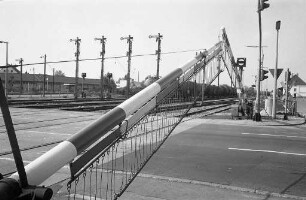 Planungen für den Bau eines Brückenbauwerks am Bahnübergang Zeppelinstraße