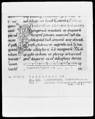 Ambrosius und andere — Initiale P(ytagoricum mandatum), Folio 7recto