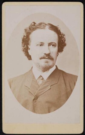 Porträt Giovanni Battista Ambrogio (1842-nach 1869; Tänzer). Albuminabzug auf Karton (Carte-de-visite mit Atelieraufdruck und Widmung verso, bezeichnet Dez. 1869)