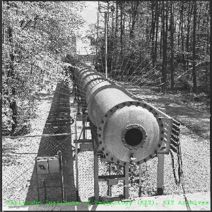 Flugzeitspektrometer des Zyklotrons (Zykl) auf dem Gelände des Kernforschungszentrums Karlsruhe (KfK)