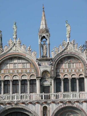 Südfassade der Markuskirche Venedig zur Piazetta
