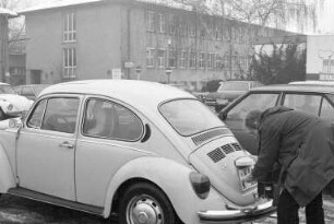 Kraftfahrzeug-Zulassungsstelle der Polizeibehörde Karlsruhe in der Durlacher Allee 58