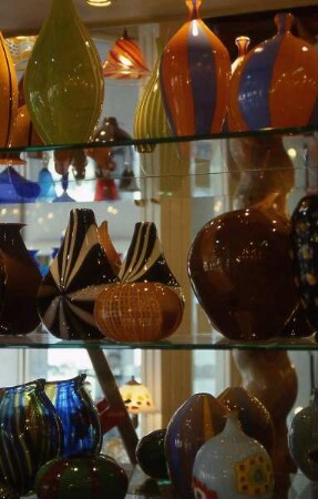 Venedig - Murano Glas : Ausstellung von Murano-Glas. Aufgenommen im Zentrum von Venedig ca. 2001