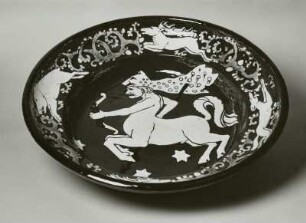 Schale mit jagendem Centaur