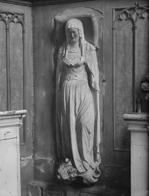 Grabmal der Gräfin Anna von Henneberg