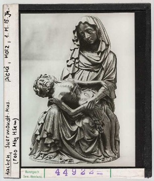 Aachen, Suermondt-Museum: Pietà