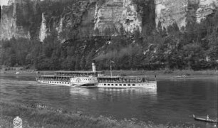 Elbedampfer Dresden : Personen-Seitenraddampfer "Dresden" (IV, 1926, Werft Laubegast) unterhalb der "Weißen Wände" bei Rathen