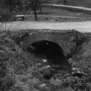 Großröhrsdorf, Brücke über den Dorfbach