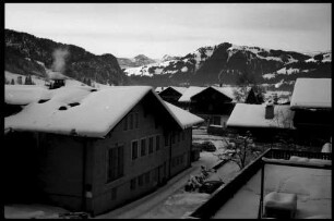 Gstaad: abendlicher Blick vom Hotelzimmer