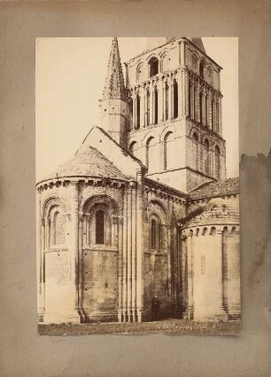 Kathedrale, Aulnay: Ostansicht