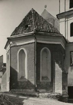 Vilnius. Nikolaikirche (kleine Franziskanerkirche). Außenansicht: Chor von Nordost