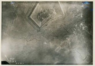 Foto der Kehle des Forts Douaumont (Luftbild)