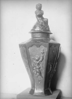 Deckelvase