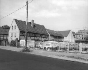 Dresden-Pieschen, Altpieschen 10. Wohn- und Wirtschaftsgebäude (um 1800). Straßenansicht