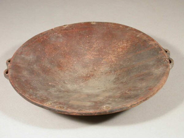 Clay plate