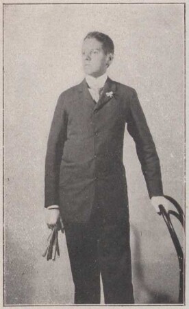 Fotografie, die den 19-jährigen P. zeigt (1)