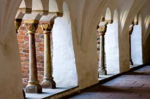 Deutschland. Niedersachsen. Verden. Aller. Dom. Baubeginn 1290. Romanischer Kreuzgang von 1180