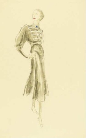 Frau in grauem Kleid