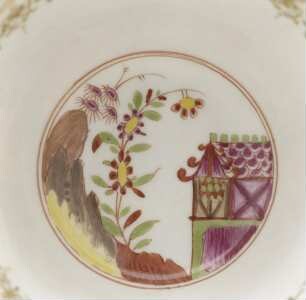 Koppchen und Unterschale mit Wappen Da Lezze und Chinoiserie — Koppchen