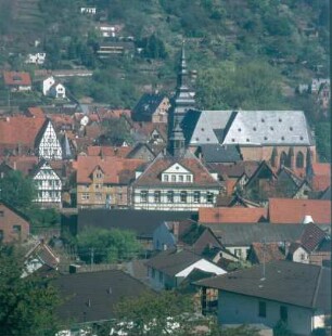 Büdingen. Stadtzentrum mit Marienkirche