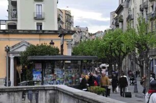 Girona - Fußgängerzone : Fußgängerbereich, aufgenommen am 16. April 2012 in der Altstadt von Girona