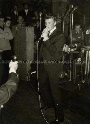 Auftritt des französischen Sängers Johnny Hallyday