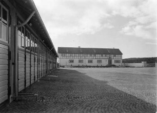 Autobahnmeisterei Kirchheim Verwaltungsgebäude und Kfz-Halle
