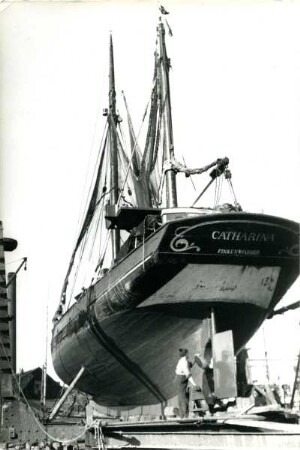 'Catharina' aus Finkenwärder im Dock, Hamburg
