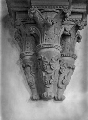 Ehemalige Abteikirche — Konsole