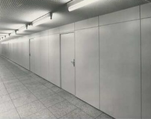 Holzäpfel Schrank- und Trennwandsystem "INwand" von Herbert Hirche